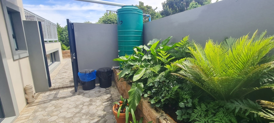 3 Bedroom Property for Sale in Village On Sea Western Cape